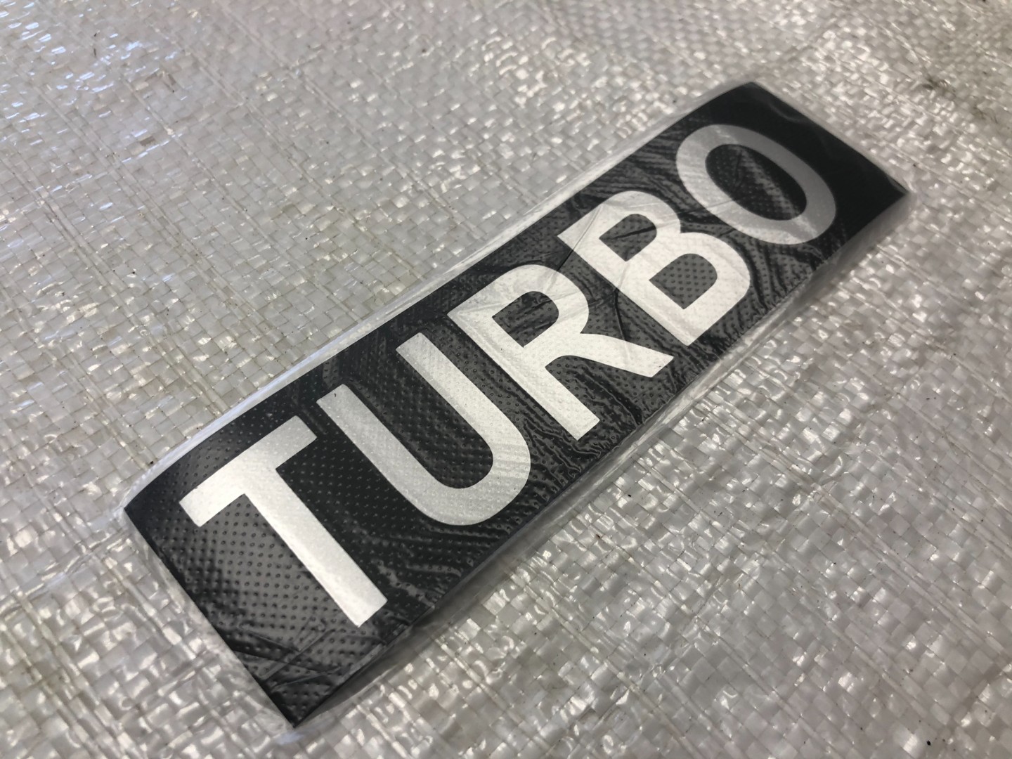 Табличка самоклеюча "TURBO" для КамАЗ 3904010