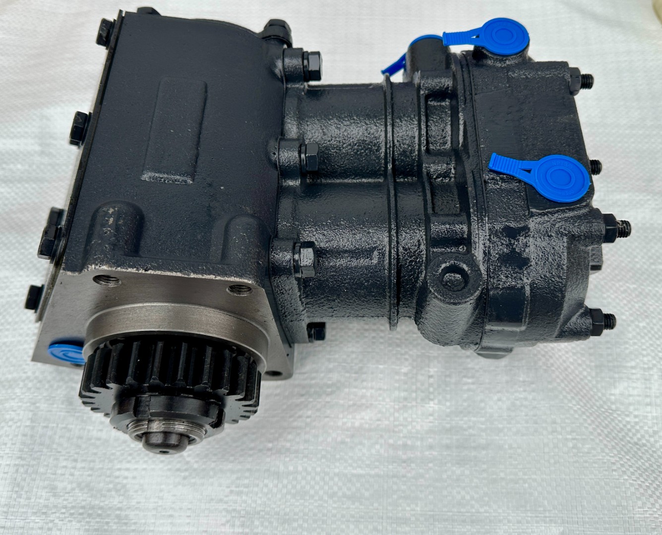 Компресор 2-х циліндровий КамАЗ 5320-3509015