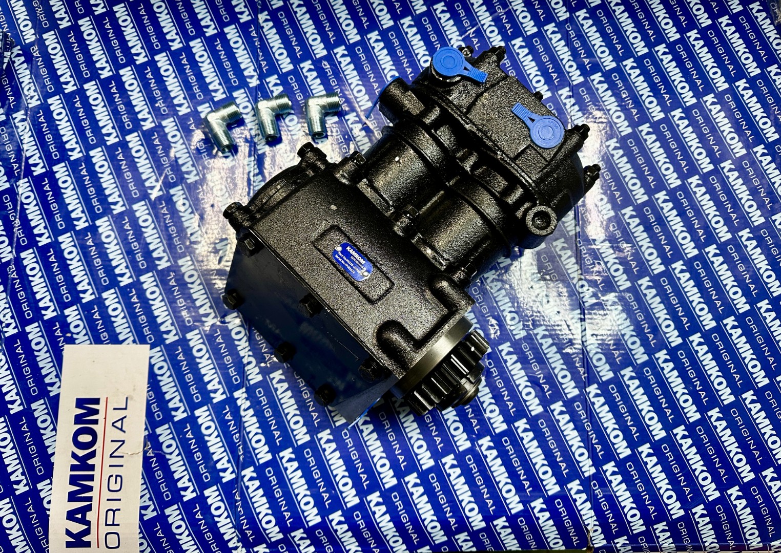 Компресор 2-х циліндровий КамАЗ 5320-3509015 / Камком