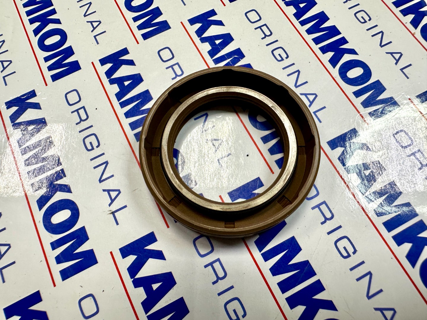 Манжета гідромуфти 34х50х10 Viton для КамАЗ 740-1318186 \ КАМКОМ