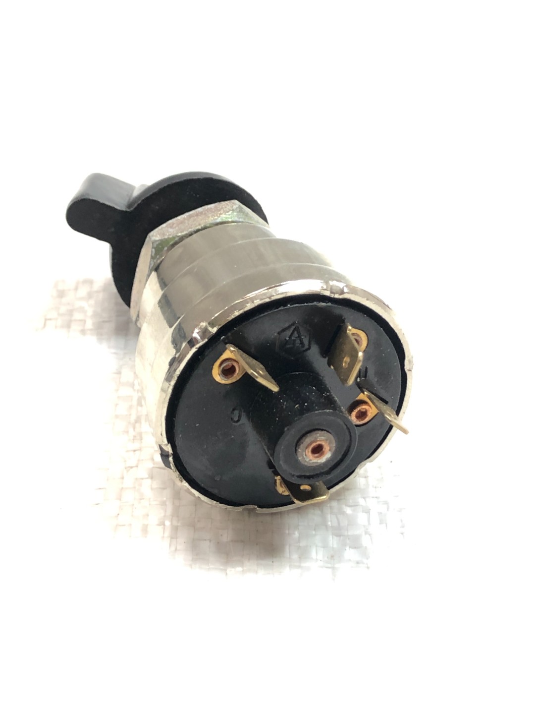П-602 (вмикач підйому платформи) для КамАЗ 5511-3710210 / Китай