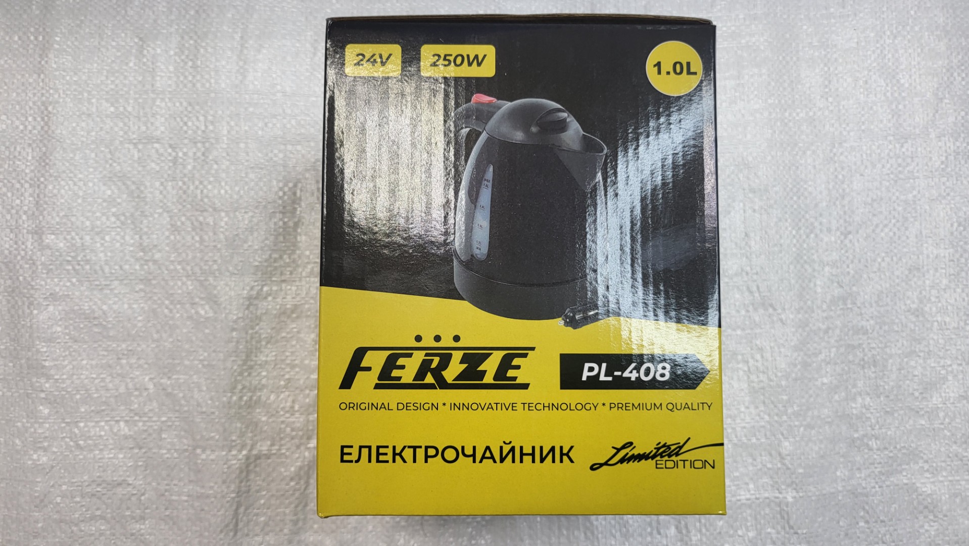 Чайник автомобільний 24V 250W 1Л / FERZE